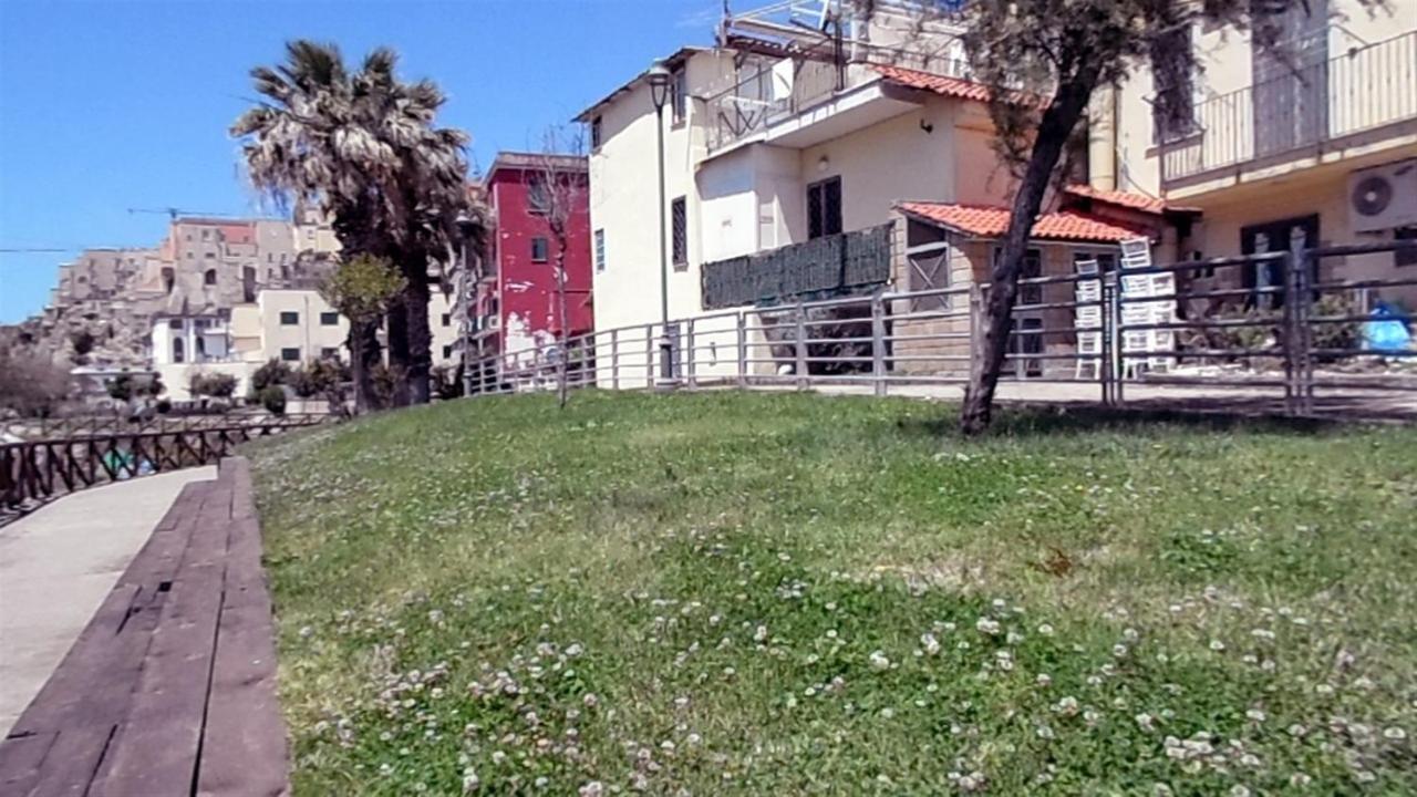 Апартаменти Valerio'S Flat Поццуолі Екстер'єр фото